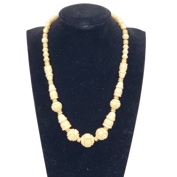 Carved Bead Necklace Boho 7.5” - Picture 1 of 5